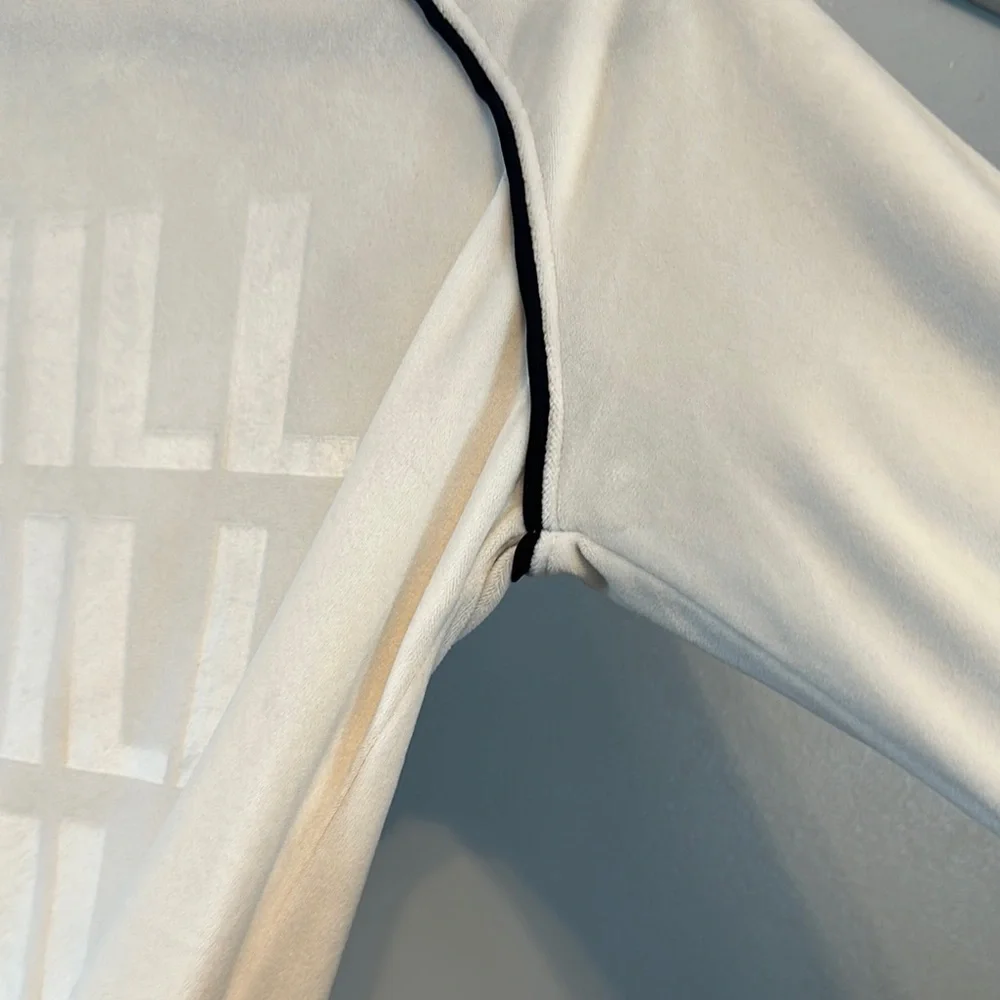 No Boundaries White and Black Long Sleeve Tee - Picture 4 of 9